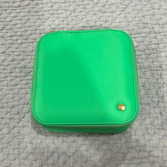 Stoney Clover Lane Travel Case - like new! - Picture 1 of 4